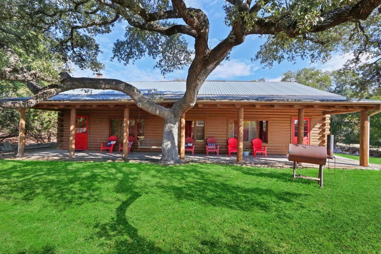Wimberley Log Cabins Resort And Suites- Unit 2 מראה חיצוני תמונה