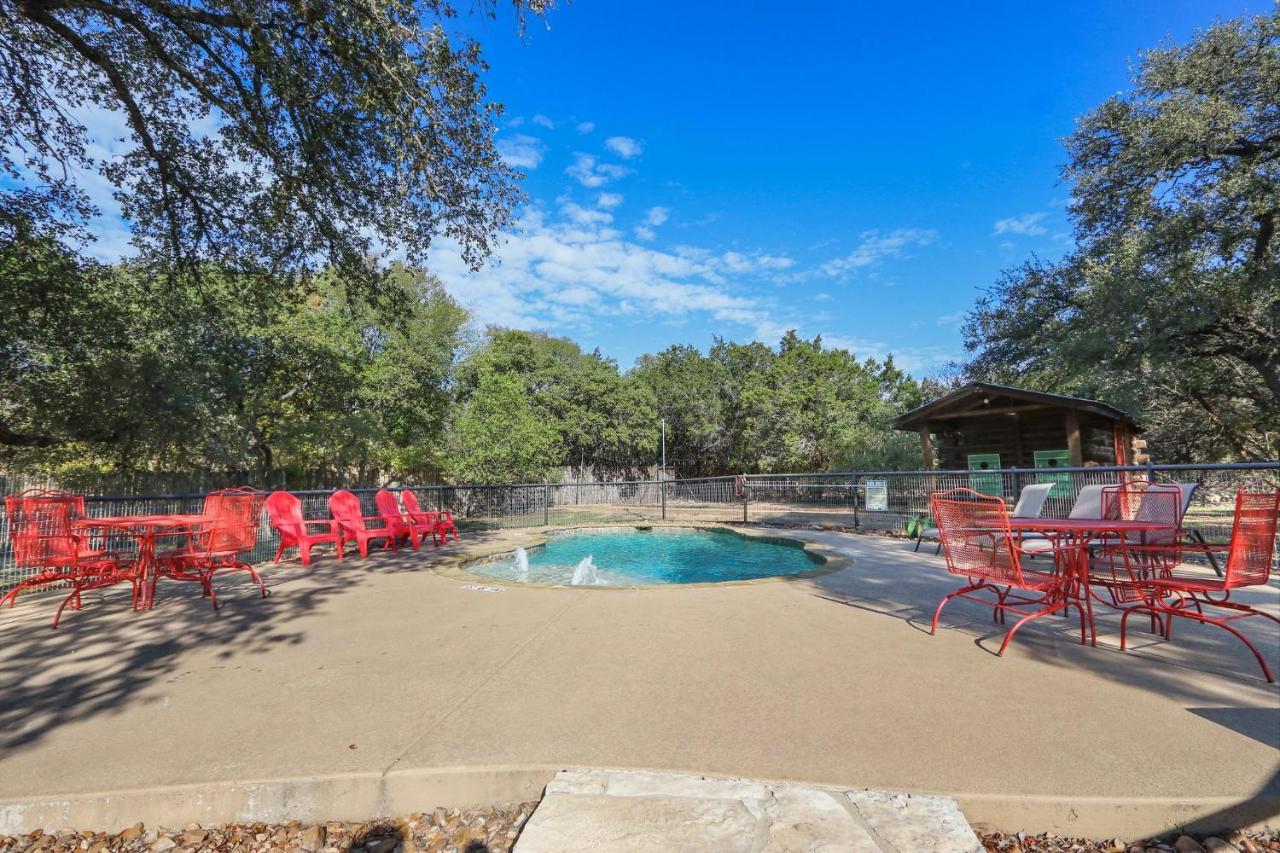 Wimberley Log Cabins Resort And Suites- Unit 2 מראה חיצוני תמונה